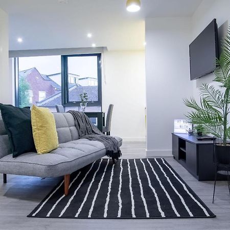 Royal Riverside Apartments Sheffield Centre - Opulent Living 외부 사진