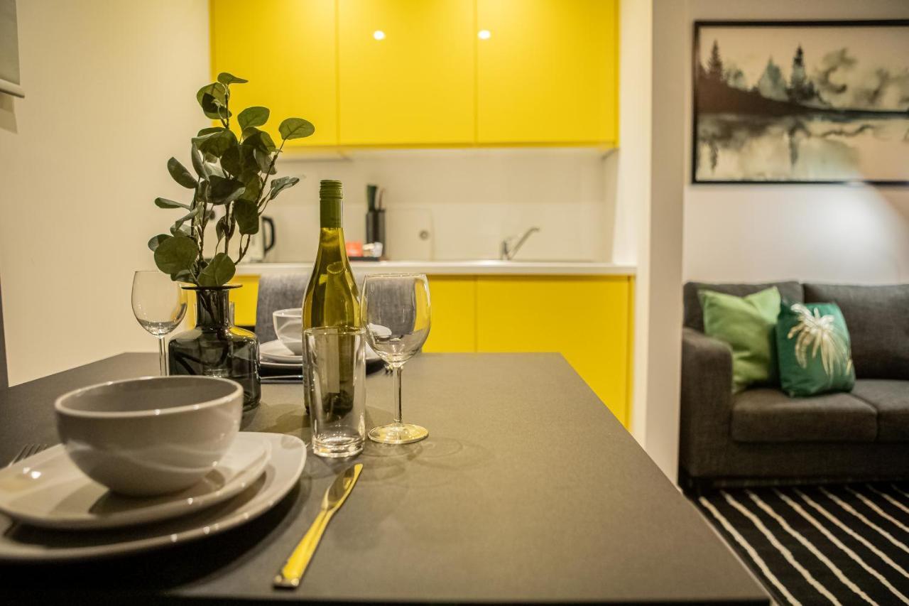 Royal Riverside Apartments Sheffield Centre - Opulent Living 외부 사진