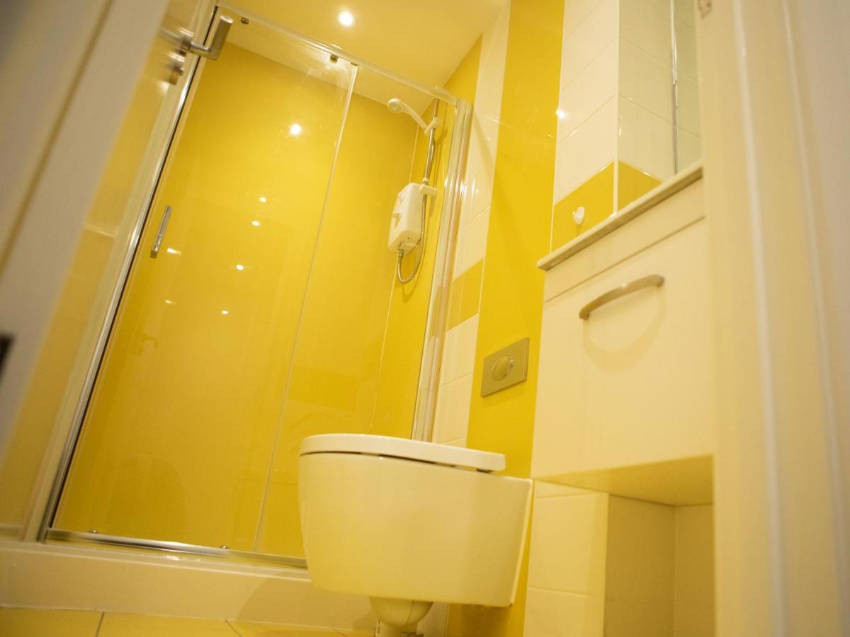 Royal Riverside Apartments Sheffield Centre - Opulent Living 외부 사진